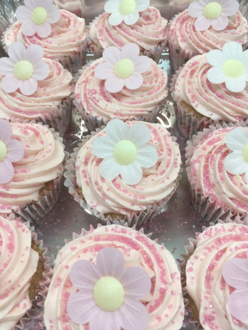 Blush pink cakes for a party